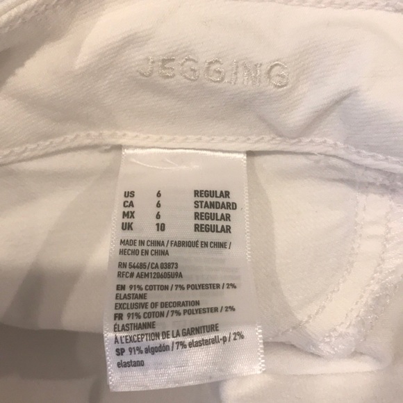 White American Eagle Skinny Jeans - Picture 3 of 4